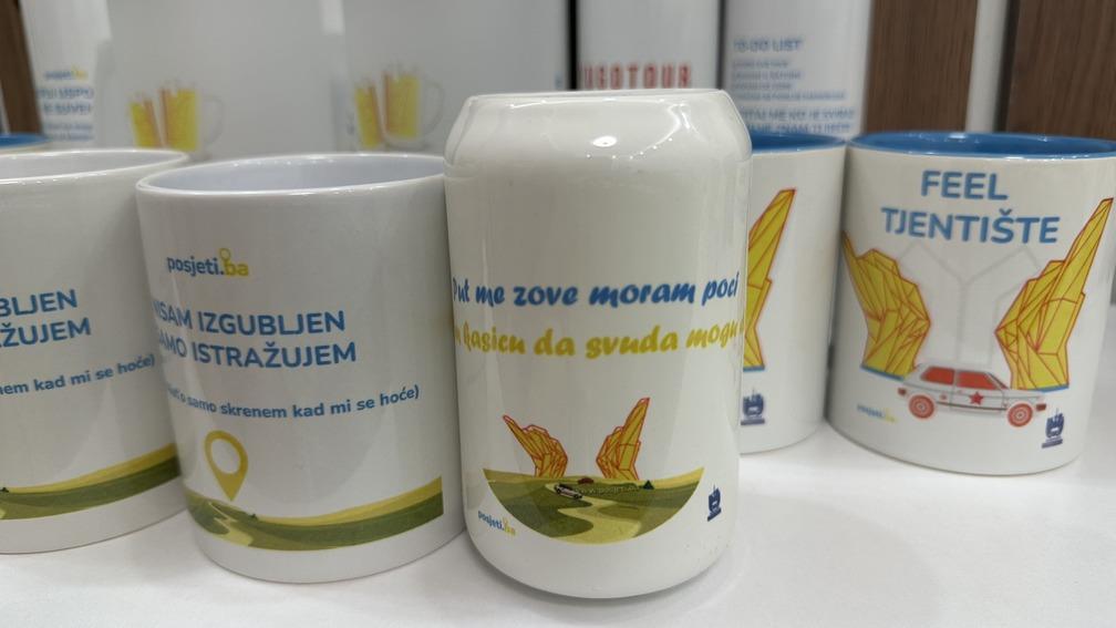 Personalizirana poklon šolja