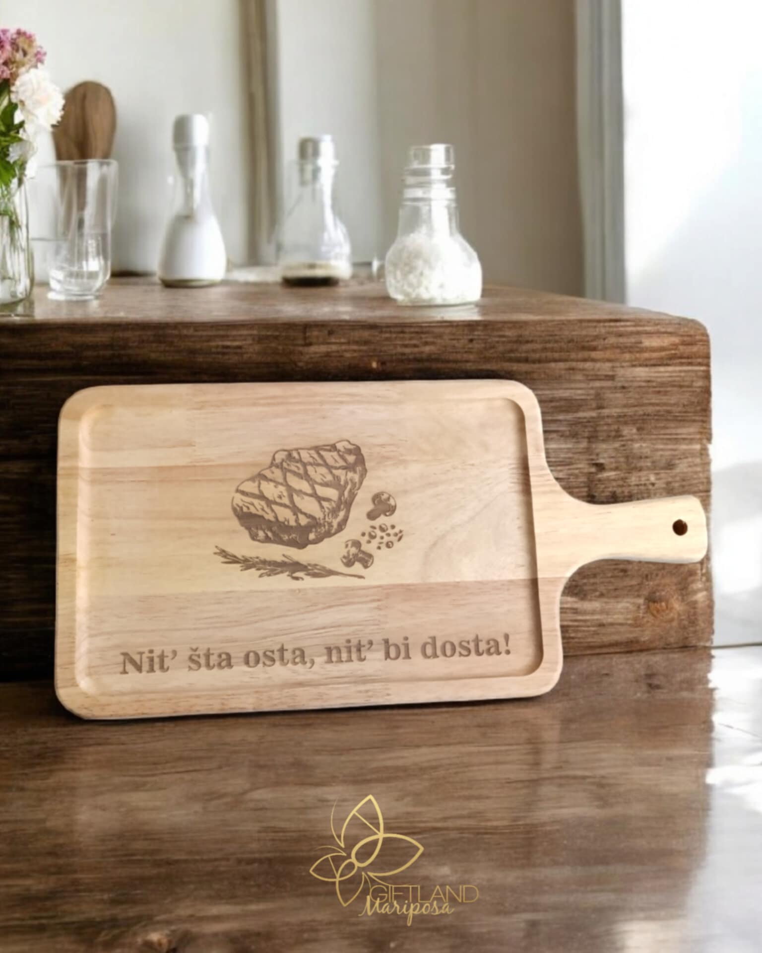 daska za mezu sa gravurom